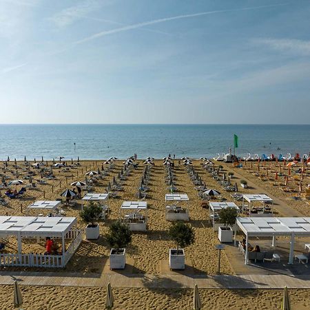 Hotel Las Vegas Bibione Buitenkant foto